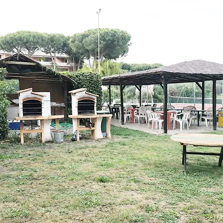 Apartment Brezza Di Castagneto By Zoom In Earth Marina di Castagneto Carducci