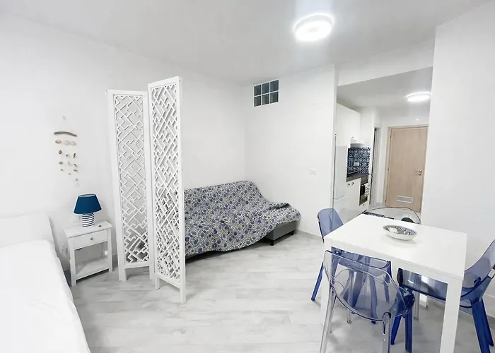 Apartment Brezza Di Castagneto By Zoom In Earth *