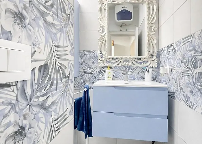 Apartment Brezza Di Castagneto By Zoom In Earth *