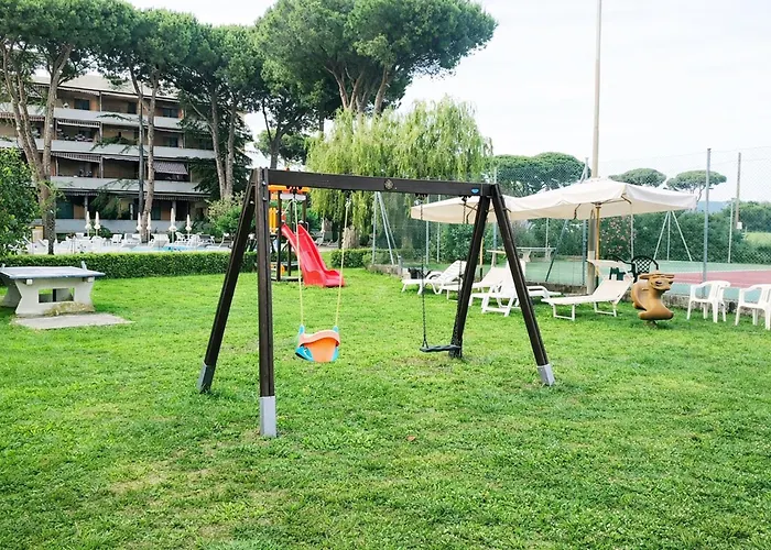 Apartment Brezza Di Castagneto By Zoom In Earth